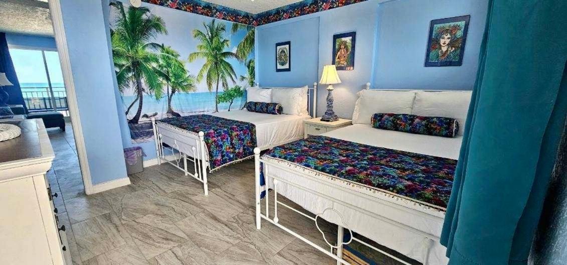 Ocean Breeze - Direct Ocean Front-Pool Is Open Apartman Daytona Beach Kültér fotó
